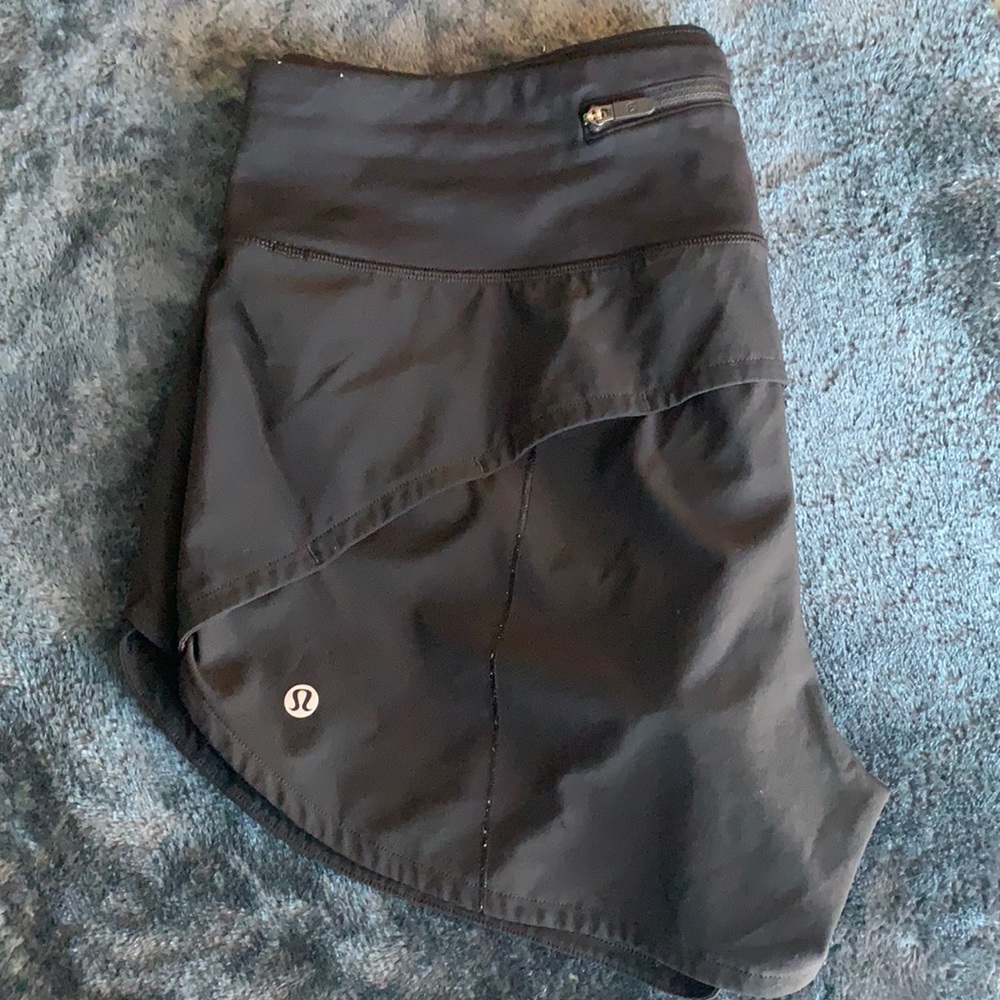 🍋 Lululemon MR speed shorts 4”